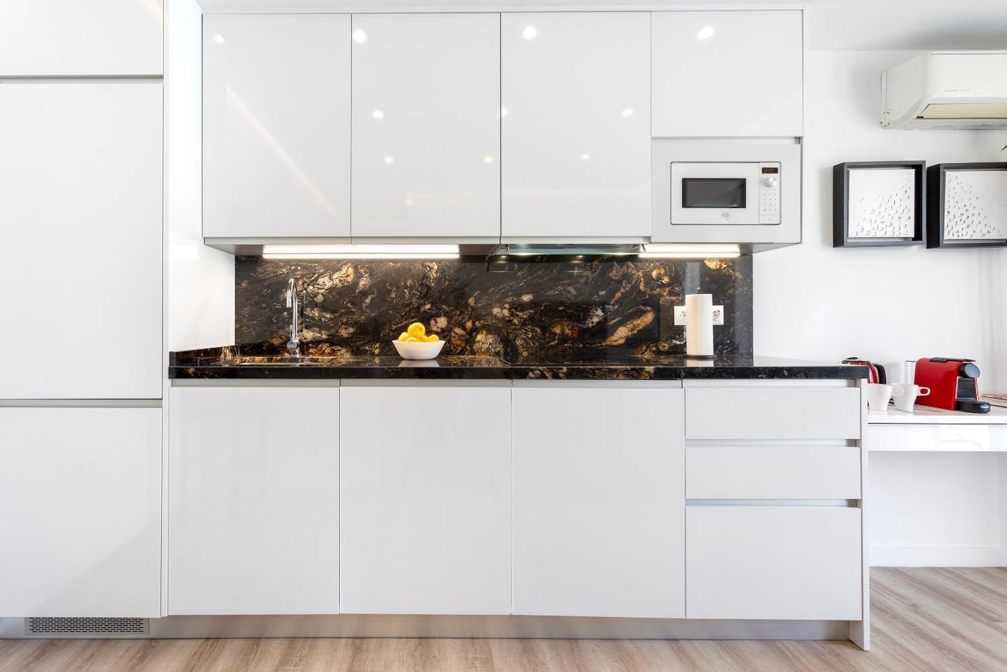 Precioso Apartamento Con Terraza En La Nogalera By Rent Me ตอร์เรโมลิโนส ภายนอก รูปภาพ