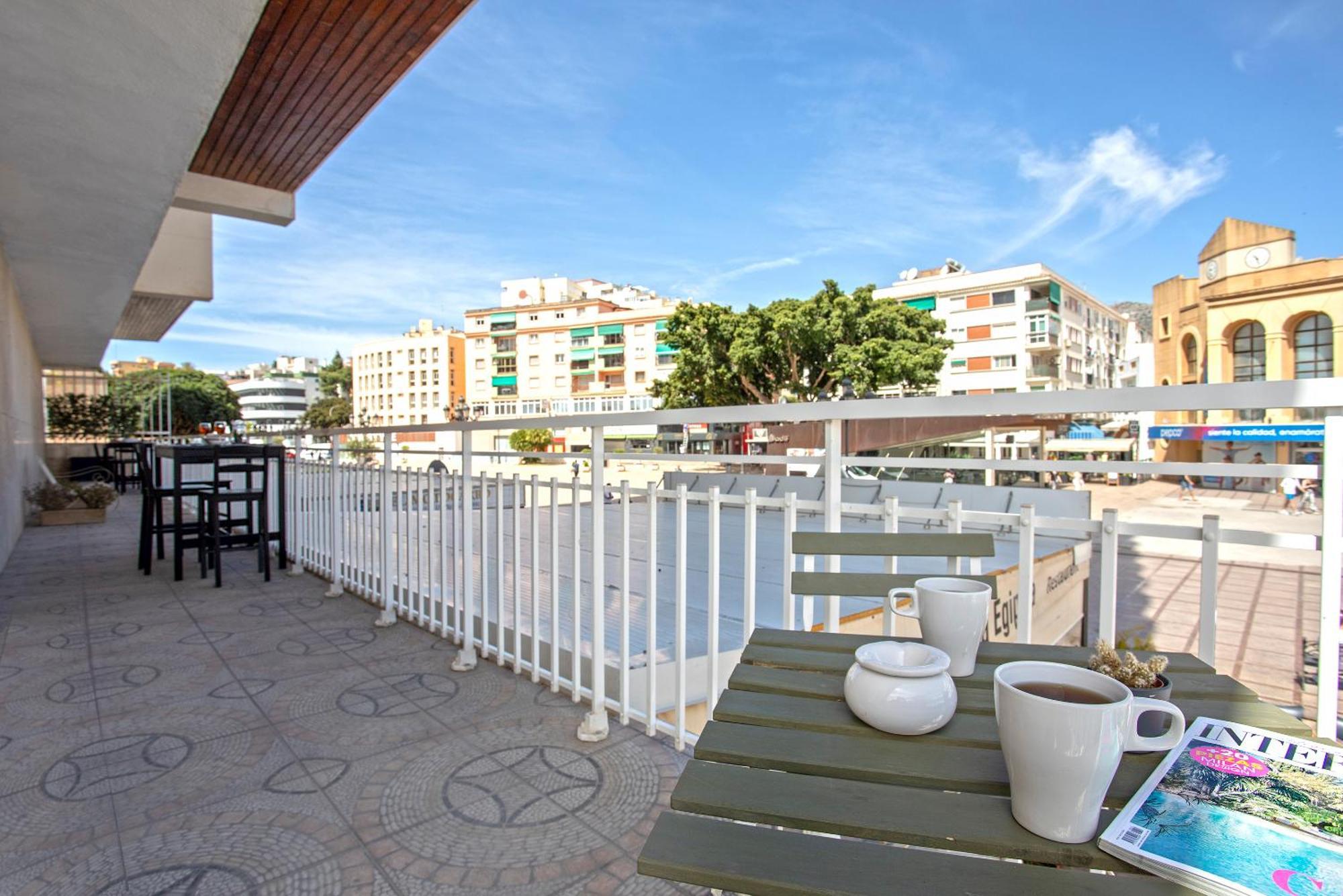 Precioso Apartamento Con Terraza En La Nogalera By Rent Me ตอร์เรโมลิโนส ภายนอก รูปภาพ