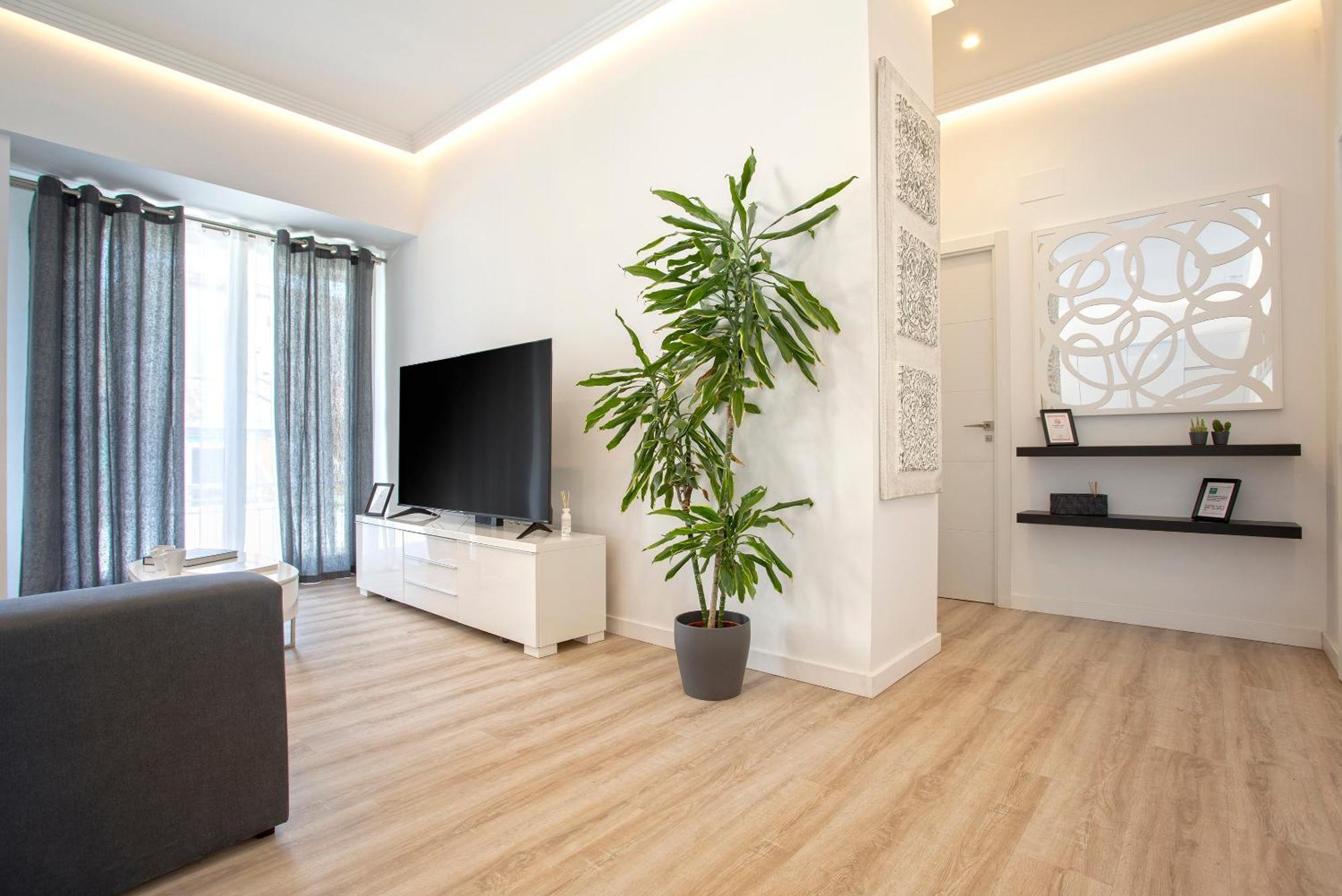 Precioso Apartamento Con Terraza En La Nogalera By Rent Me ตอร์เรโมลิโนส ภายนอก รูปภาพ