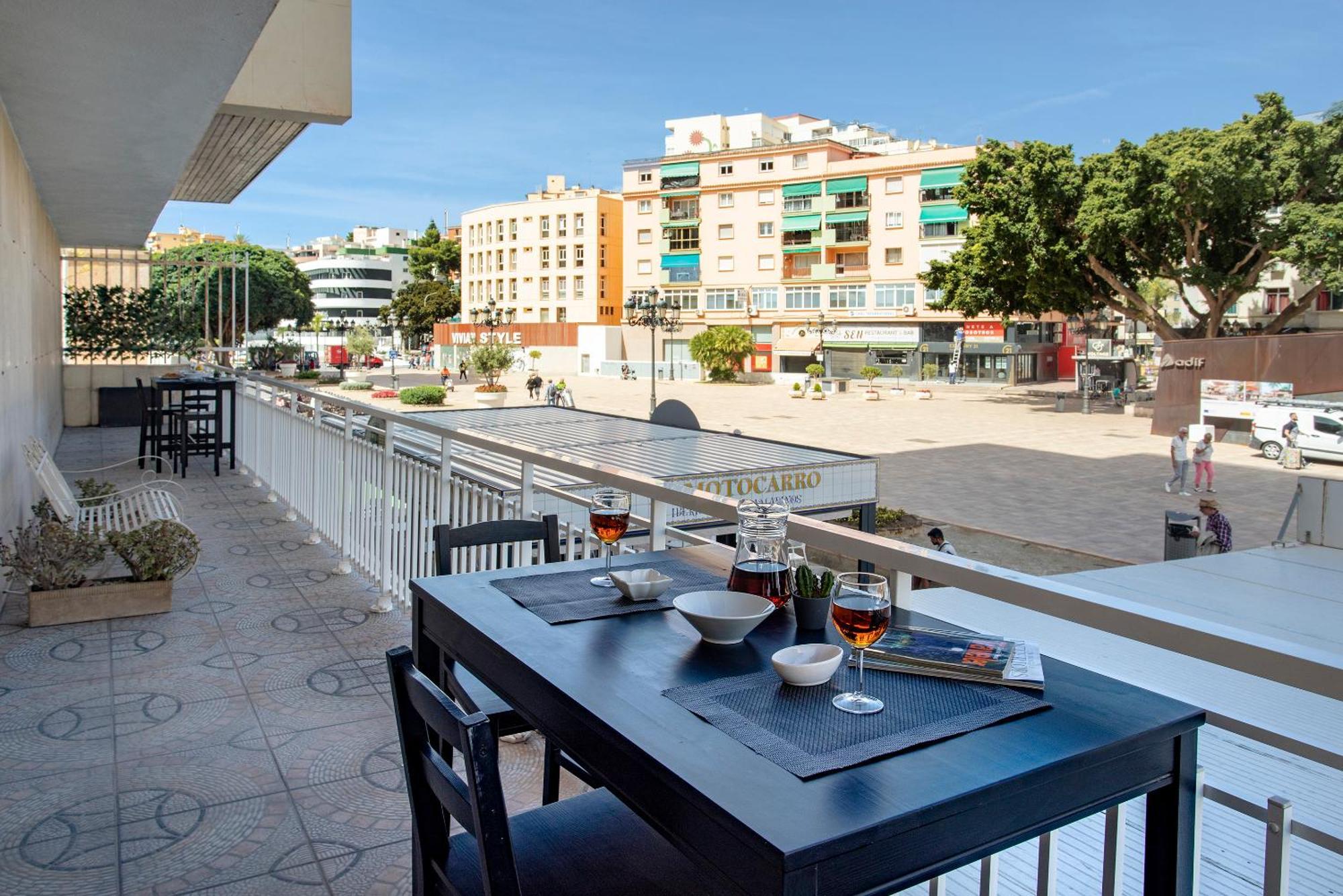 Precioso Apartamento Con Terraza En La Nogalera By Rent Me ตอร์เรโมลิโนส ภายนอก รูปภาพ